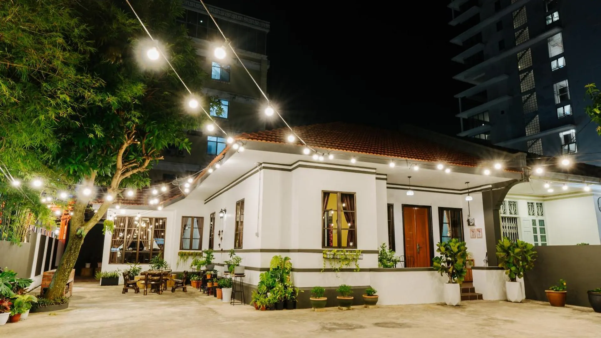 Semesterbostad Wang's BnB 4 Bedrooms Villa George Town Malaysia