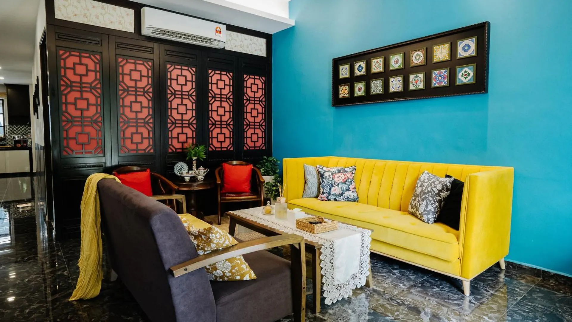 Semesterbostad Wang's BnB 4 Bedrooms Villa George Town